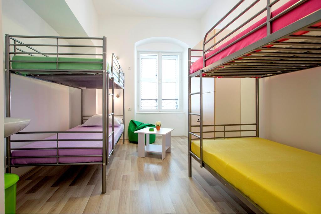 Downtown Hostel Split Exterior foto