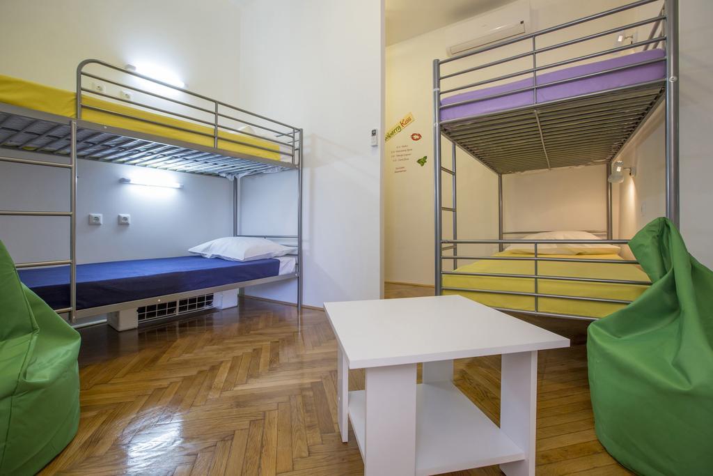 Downtown Hostel Split Zimmer foto